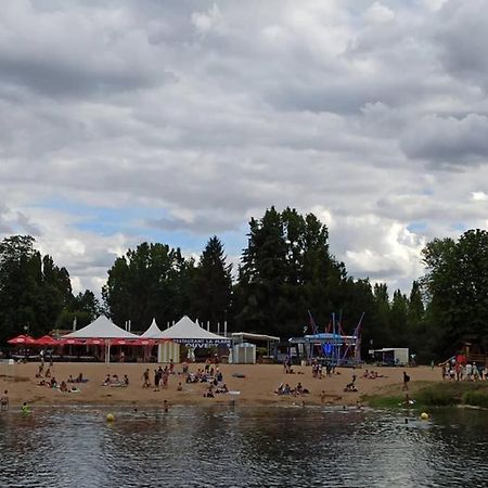Studio Charmant Avec Vue Magnifique! Монришар Экстерьер фото
